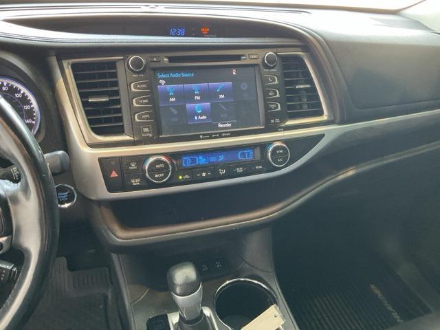 used 2017 Toyota Highlander car, priced at $16,705