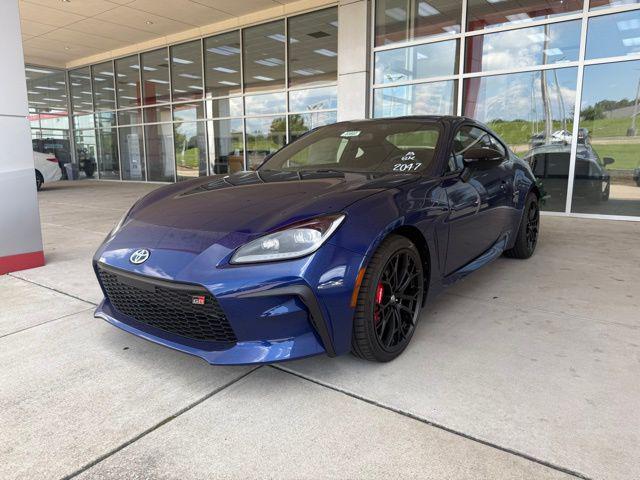 new 2025 Toyota GR86 car, priced at $39,959