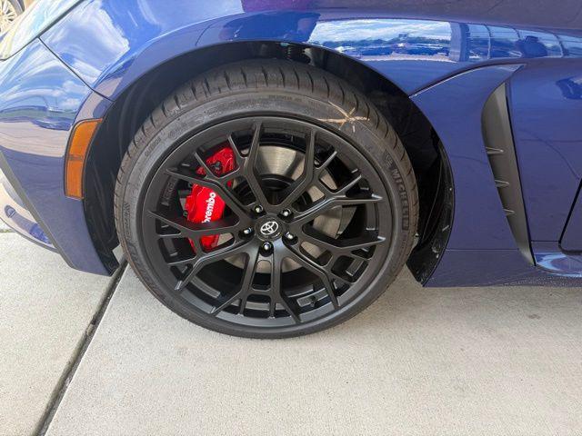 new 2025 Toyota GR86 car, priced at $39,959