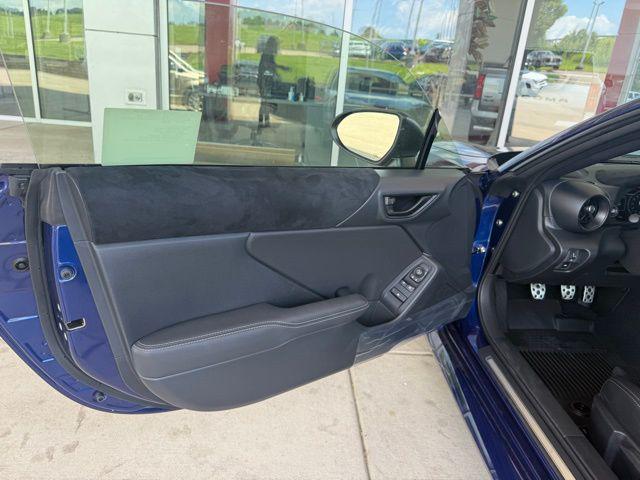 new 2025 Toyota GR86 car, priced at $39,959