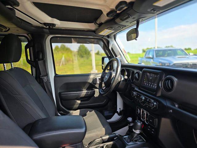 used 2021 Jeep Gladiator car, priced at $30,870