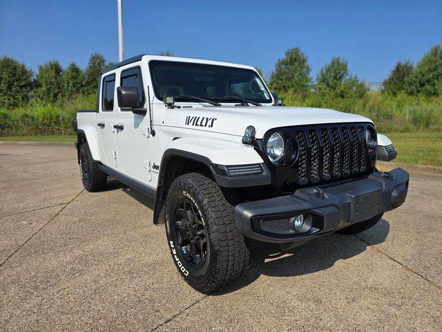 used 2021 Jeep Gladiator car, priced at $30,870