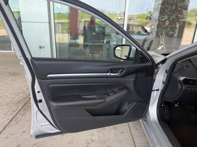 used 2022 Nissan Altima car, priced at $19,975