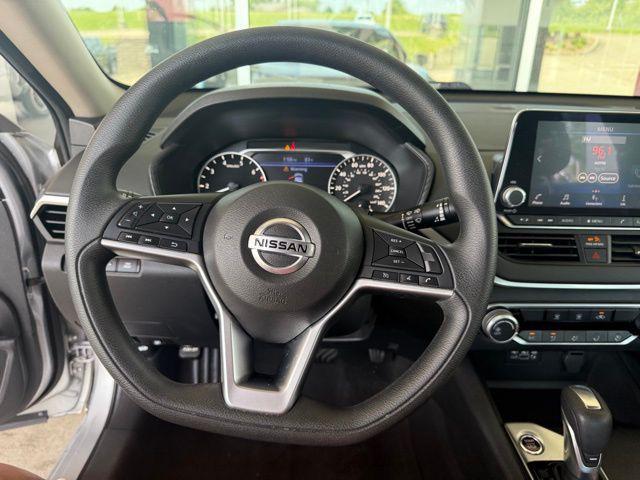 used 2022 Nissan Altima car, priced at $19,975