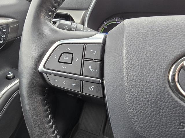 used 2020 Toyota Highlander Hybrid car, priced at $33,957