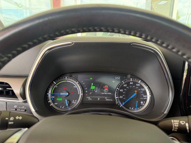 used 2020 Toyota Highlander Hybrid car, priced at $31,995