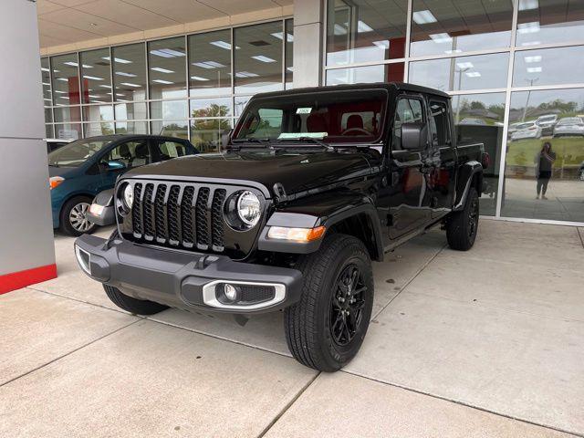 used 2023 Jeep Gladiator car, priced at $33,800