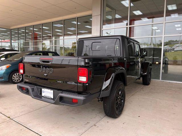 used 2023 Jeep Gladiator car, priced at $33,800