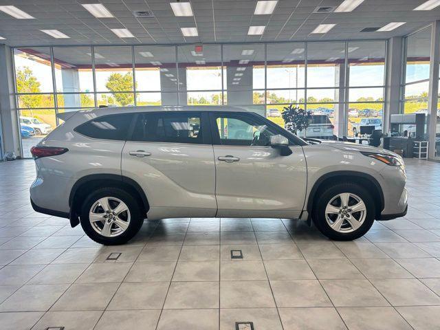 used 2023 Toyota Highlander car, priced at $28,128