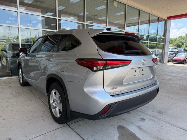 used 2023 Toyota Highlander car, priced at $28,998