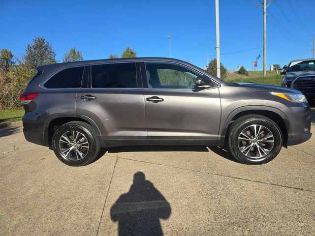 used 2019 Toyota Highlander car, priced at $20,990