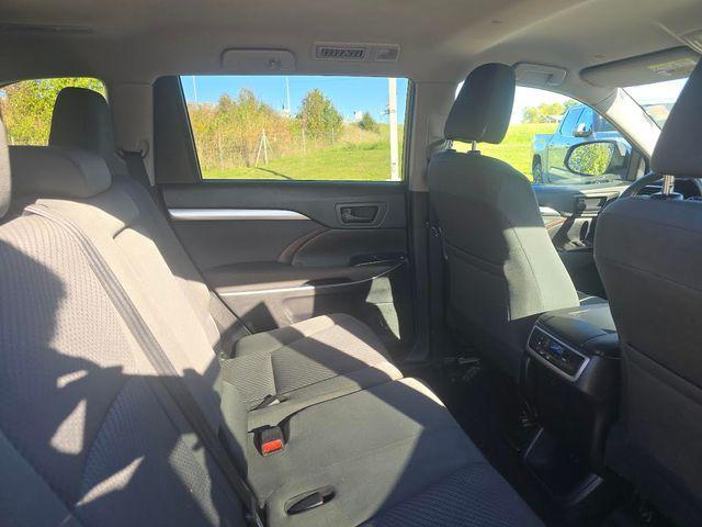 used 2019 Toyota Highlander car, priced at $20,990