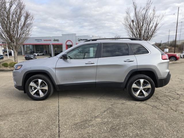 used 2022 Jeep Cherokee car, priced at $27,239