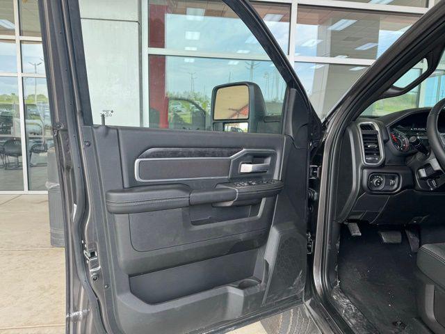 new 2024 Ram 2500 car, priced at $76,660