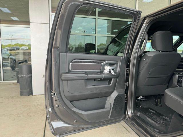 new 2024 Ram 2500 car, priced at $76,660