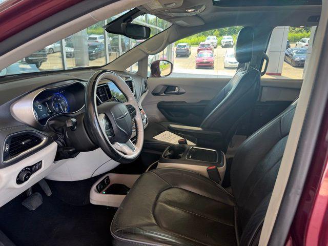 used 2018 Chrysler Pacifica car, priced at $14,689