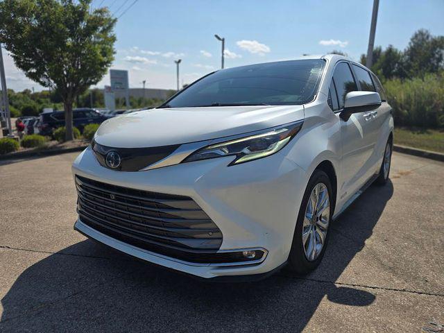used 2021 Toyota Sienna car, priced at $39,995