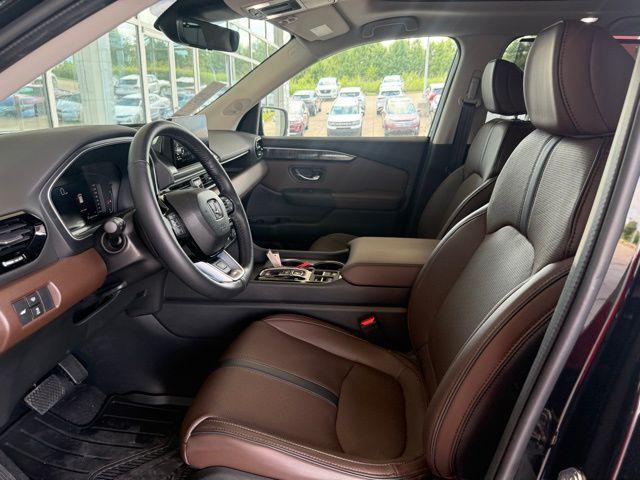 used 2024 Honda Pilot car, priced at $48,975