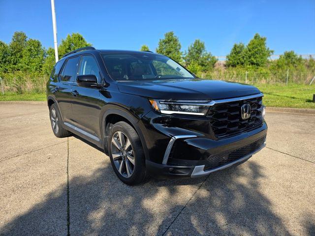 used 2024 Honda Pilot car, priced at $49,979