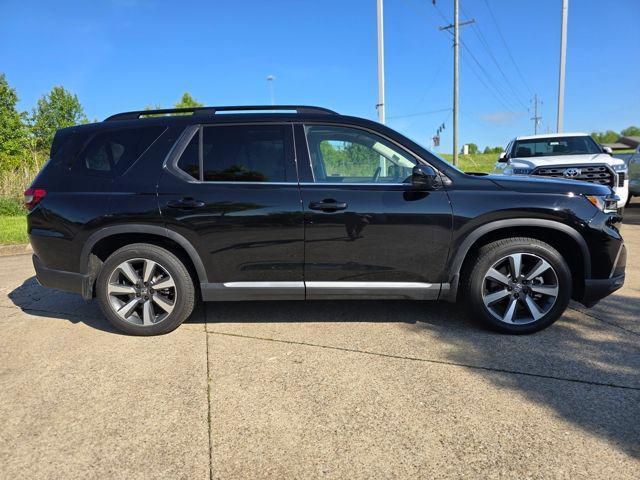 used 2024 Honda Pilot car, priced at $49,979