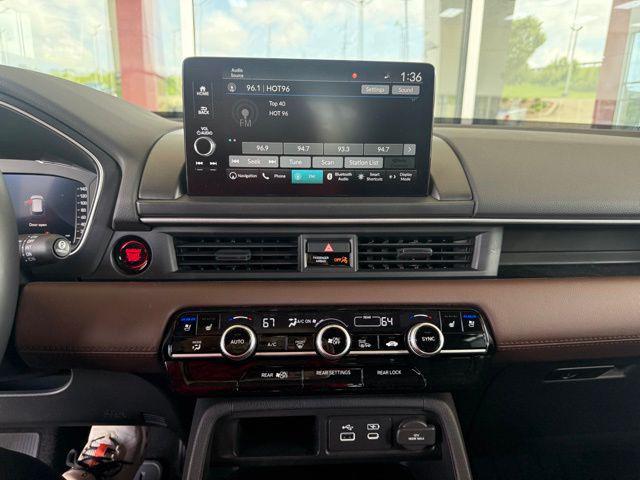 used 2024 Honda Pilot car, priced at $48,975