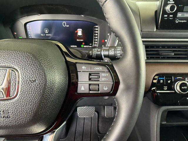 used 2024 Honda Pilot car, priced at $48,975