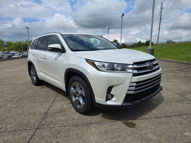 used 2019 Toyota Highlander car, priced at $24,962