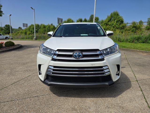 used 2019 Toyota Highlander Hybrid car, priced at $35,314