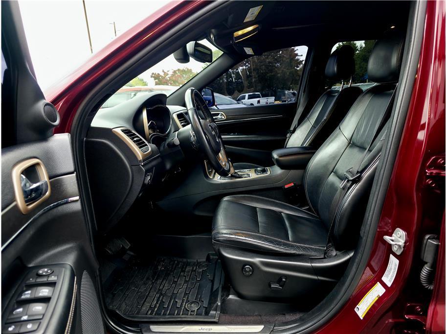 used 2016 Jeep Grand Cherokee car, priced at $12,990