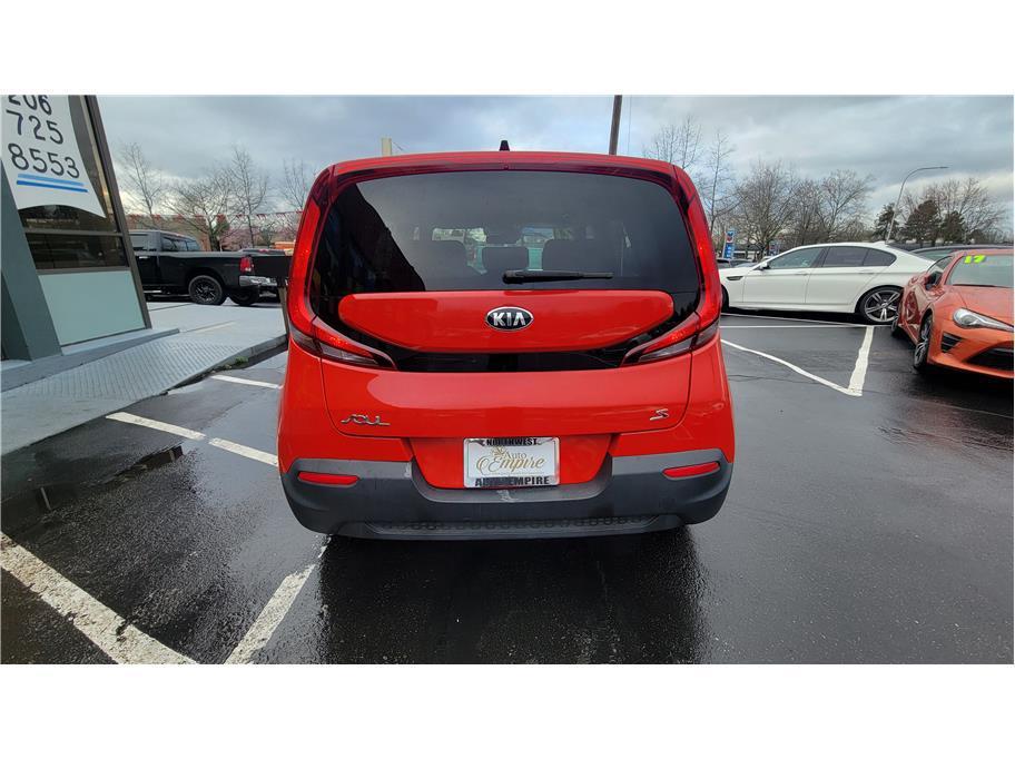 used 2021 Kia Soul car, priced at $16,991