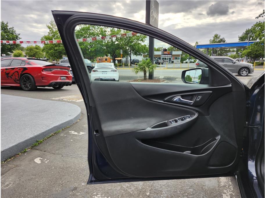 used 2018 Chevrolet Malibu car, priced at $15,990