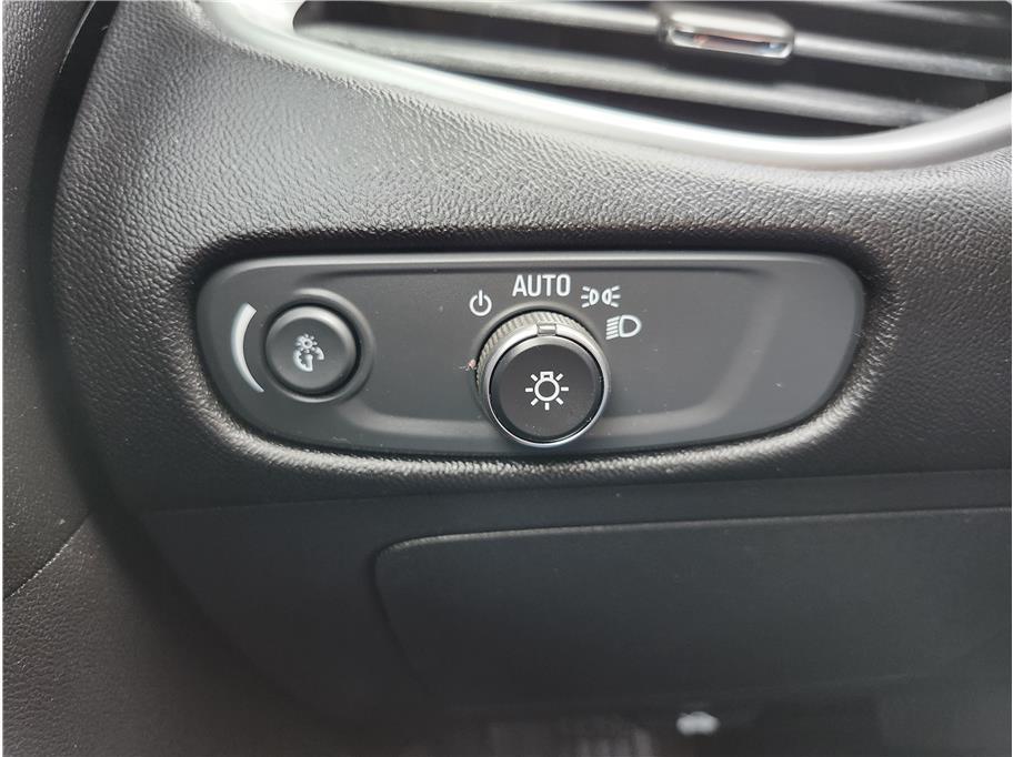 used 2018 Chevrolet Malibu car, priced at $15,990