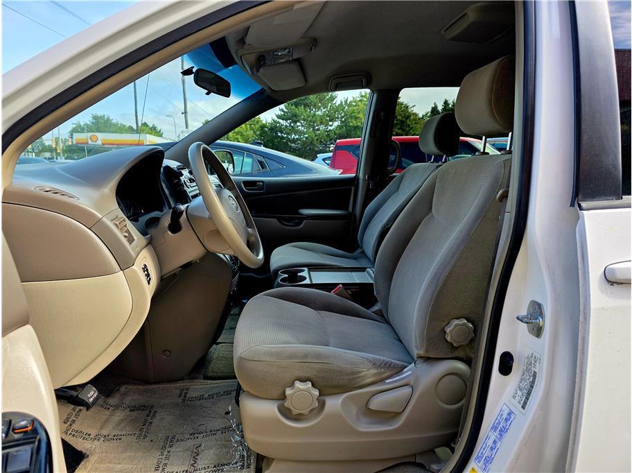 used 2004 Toyota Sienna car, priced at $4,990
