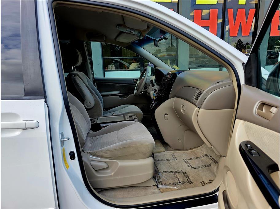 used 2004 Toyota Sienna car, priced at $4,990