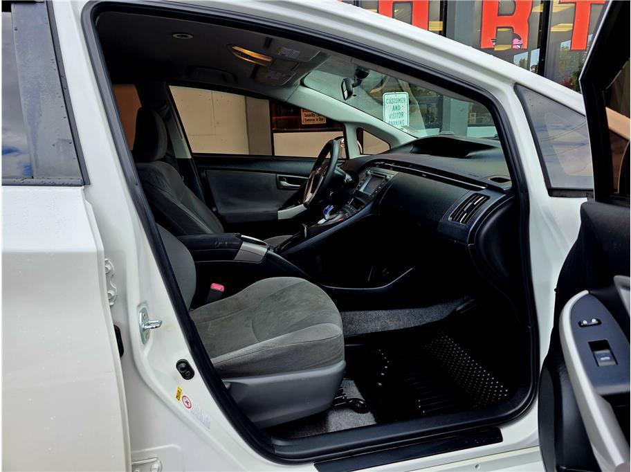 used 2013 Toyota Prius car, priced at $7,990