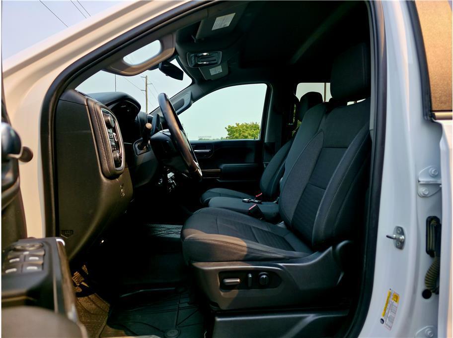 used 2021 Chevrolet Silverado 1500 car, priced at $30,990