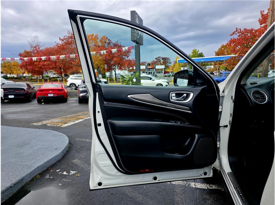 used 2017 INFINITI QX60 car, priced at $10,990