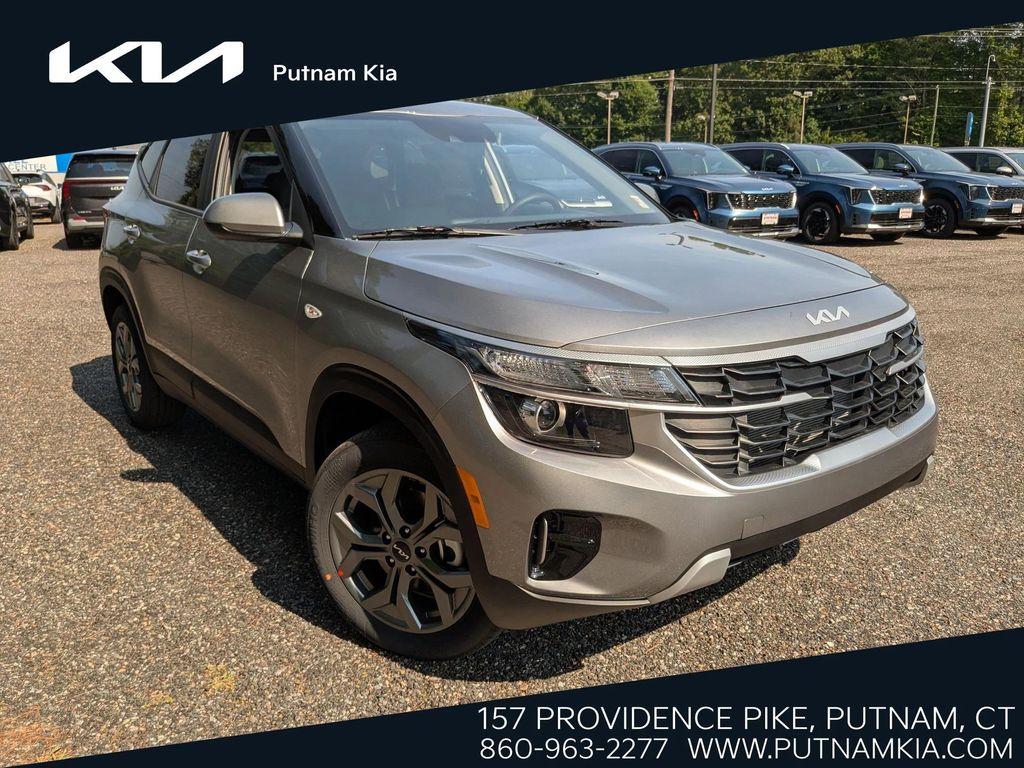 new 2025 Kia Seltos car, priced at $25,445