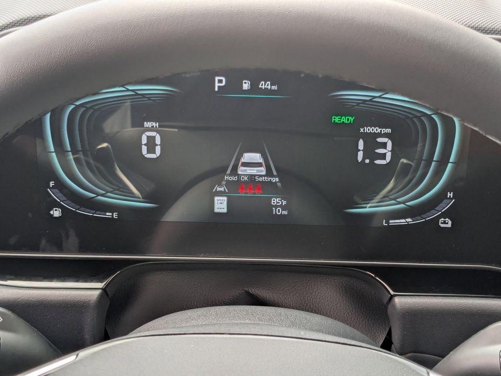 new 2025 Kia Niro car, priced at $31,231