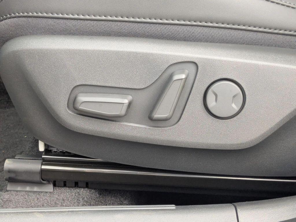 new 2025 Kia Niro car, priced at $31,231