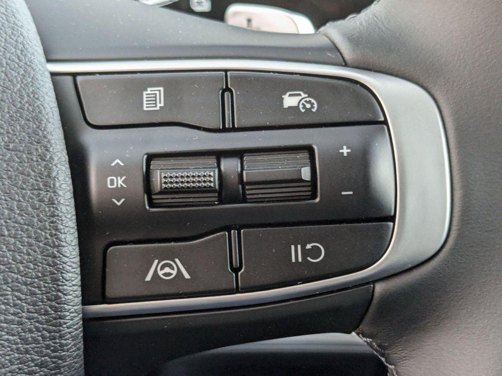new 2025 Kia Sportage Hybrid car, priced at $33,479