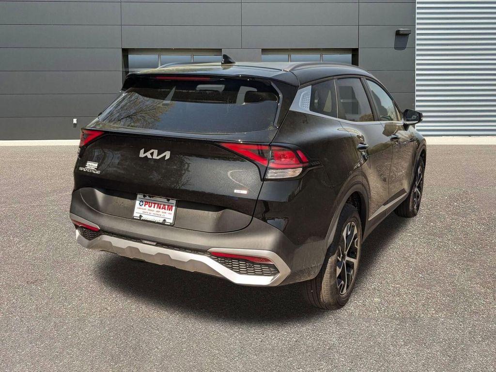 new 2025 Kia Sportage Hybrid car, priced at $33,479