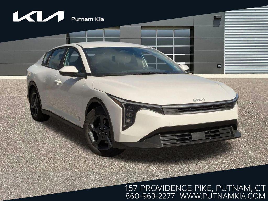 new 2025 Kia K4 car, priced at $24,566