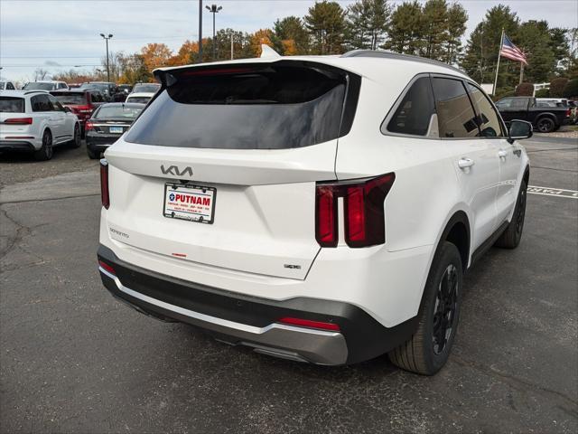 new 2025 Kia Sorento car, priced at $37,878