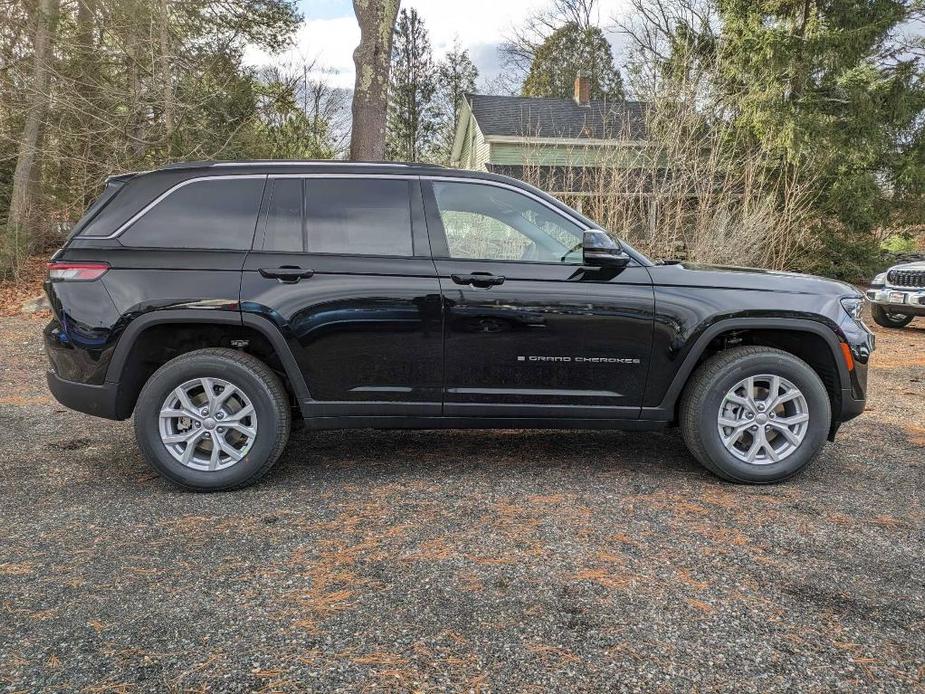new 2024 Jeep Grand Cherokee car, priced at $53,585