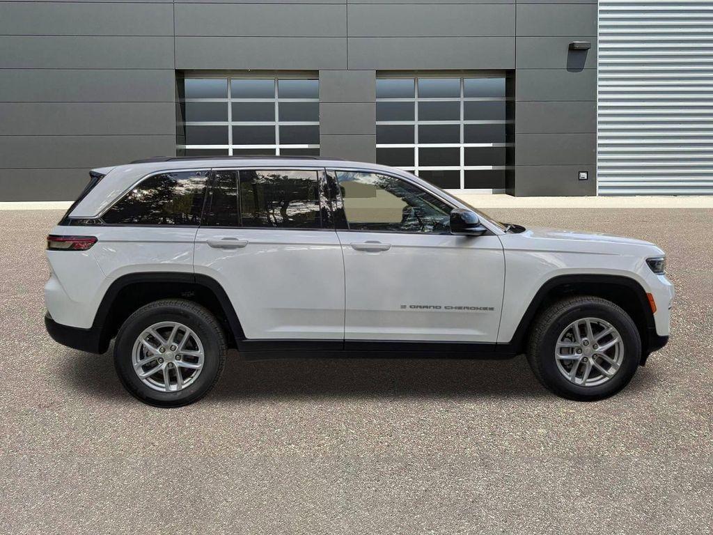 new 2025 Jeep Grand Cherokee car, priced at $38,496