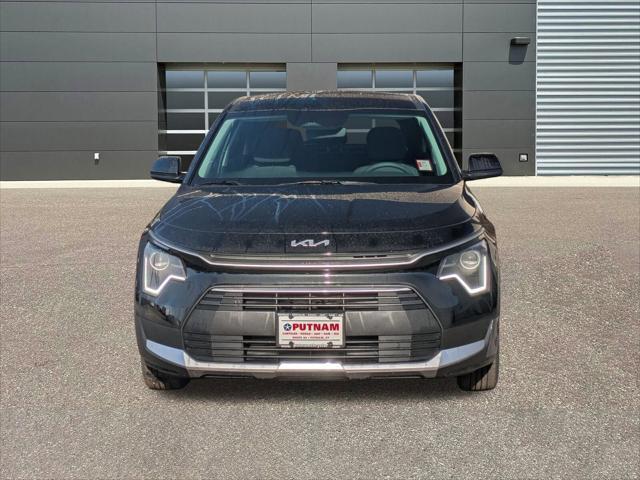 new 2025 Kia Niro car, priced at $28,935