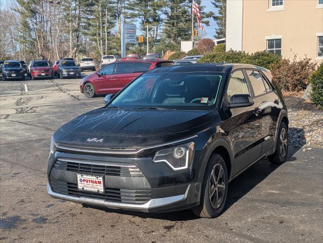 new 2025 Kia Niro car, priced at $28,611