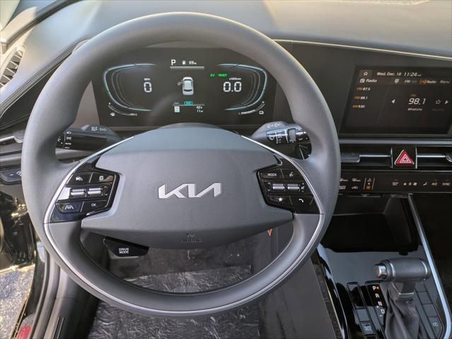 new 2025 Kia Niro car, priced at $28,611