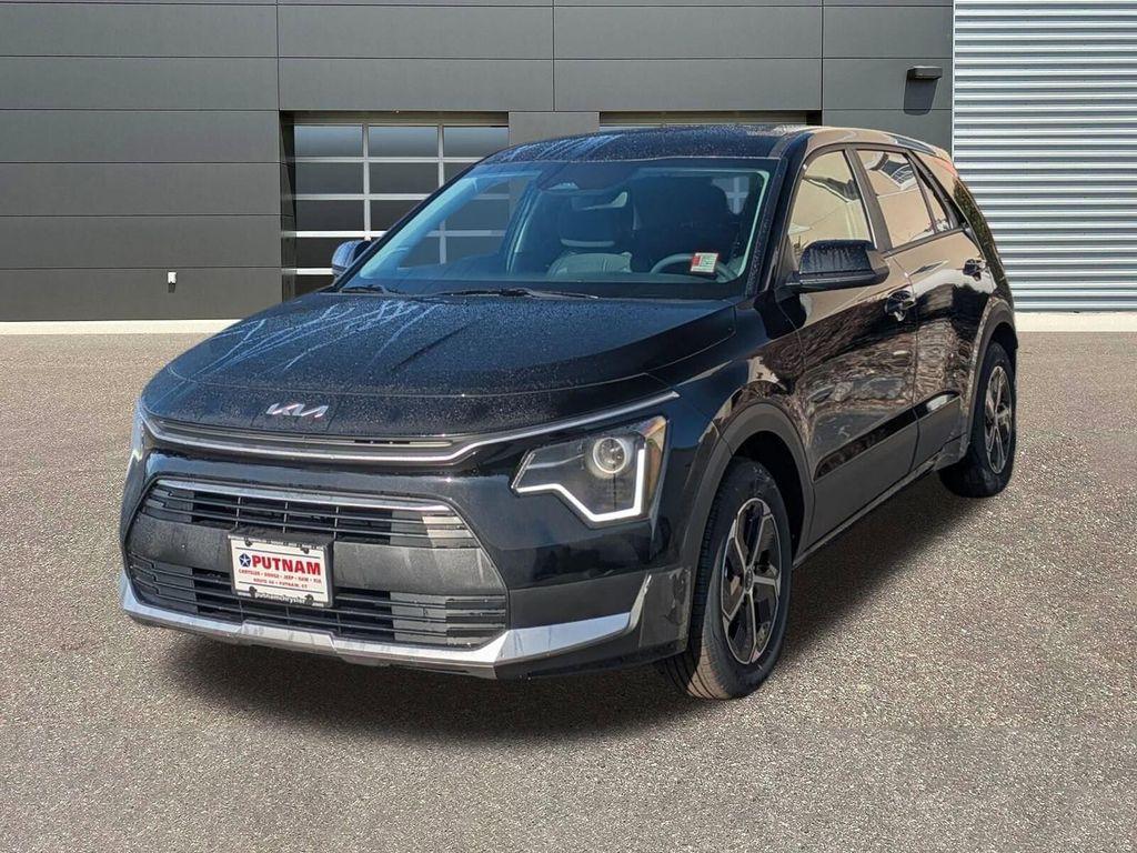 new 2025 Kia Niro car, priced at $28,811